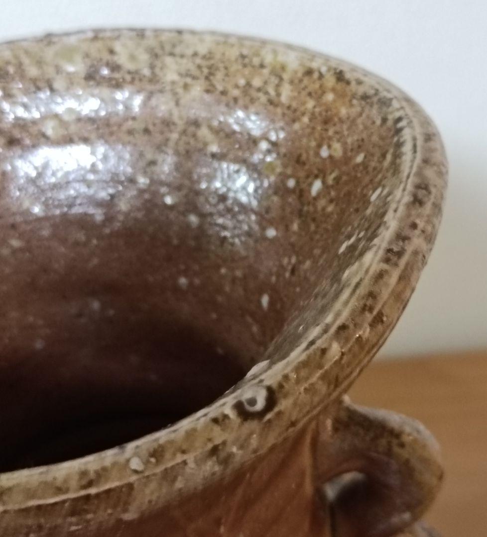 四代 高橋楽斎作 信楽耳付花入　共箱共布栞付　楽斎 高橋光夫