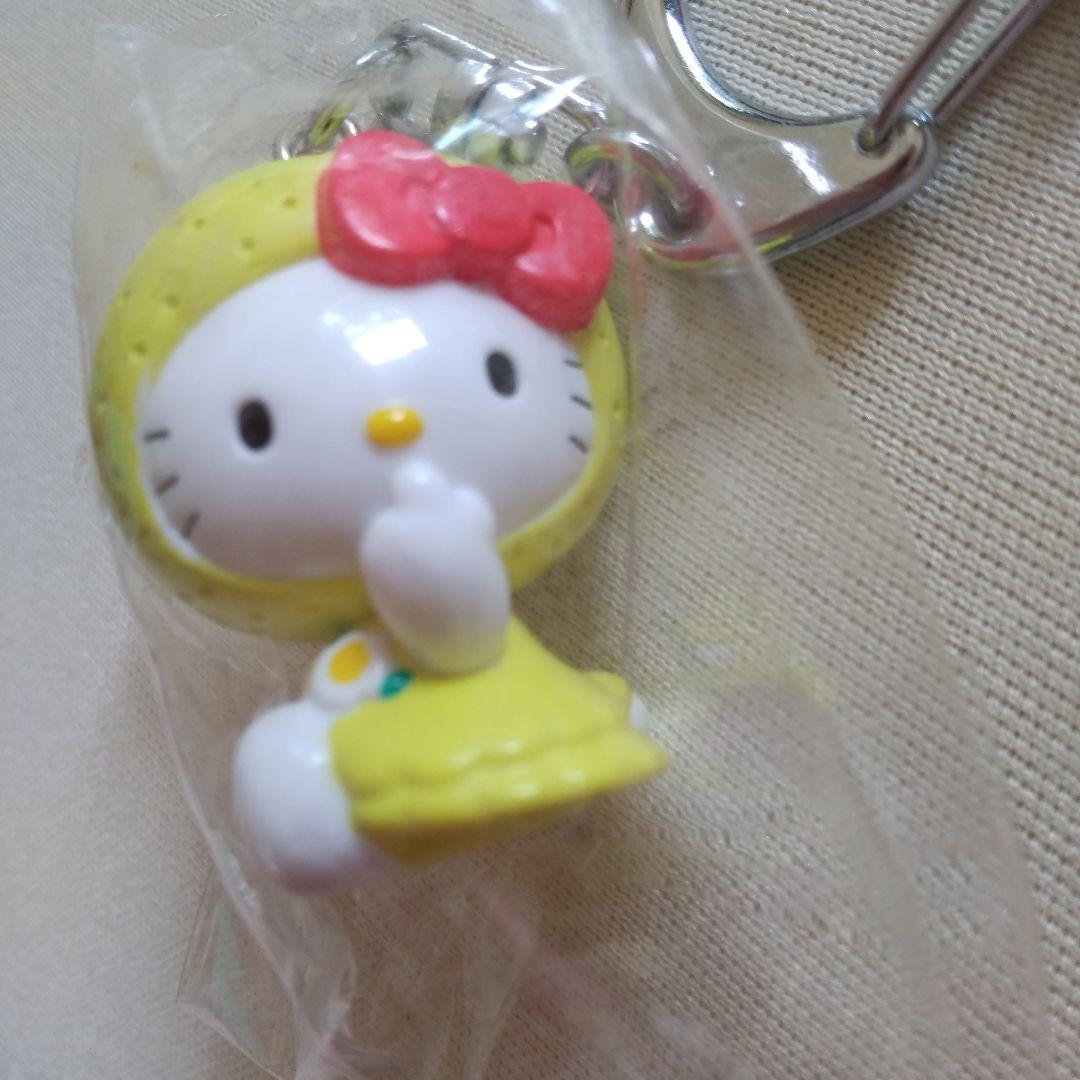 超レア ご当地HELLO KITTY鳥取梨キーホルダー2002年製