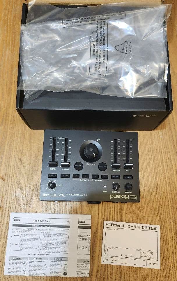 【送料込】Roland VT-4 ボイストランスフォーマー 箱付き【匿名配送】