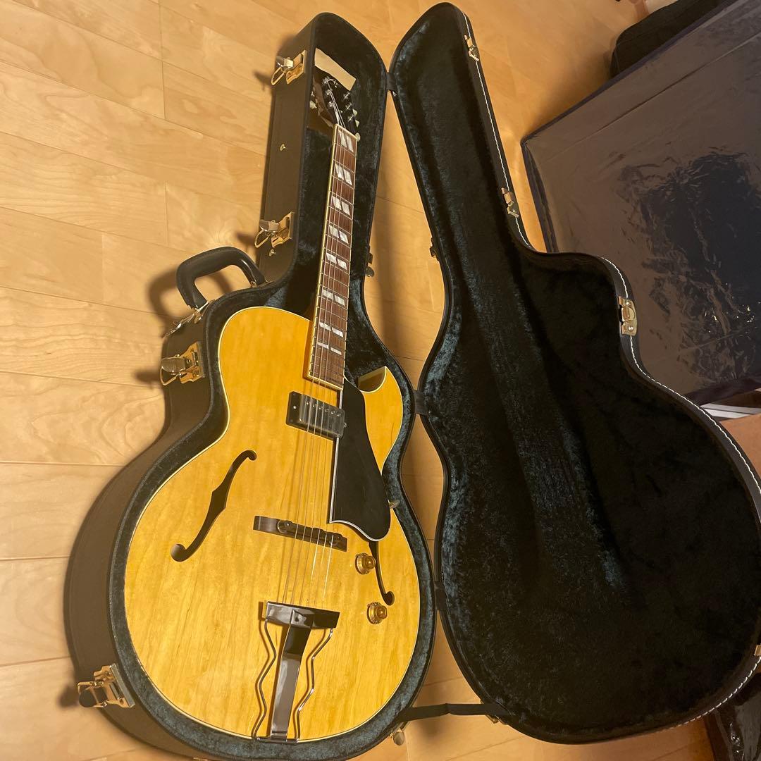 アーチトップトリビュート　AT105M フルアコ