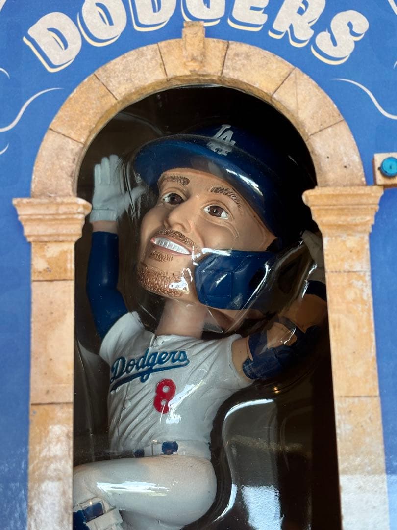 キケヘルナンデス　ボブルヘッドフィギュア　Dodgers