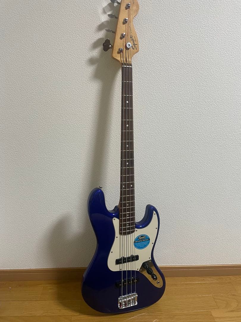 Fender Squier Jazz Bass スクワイヤー　ジャズベース