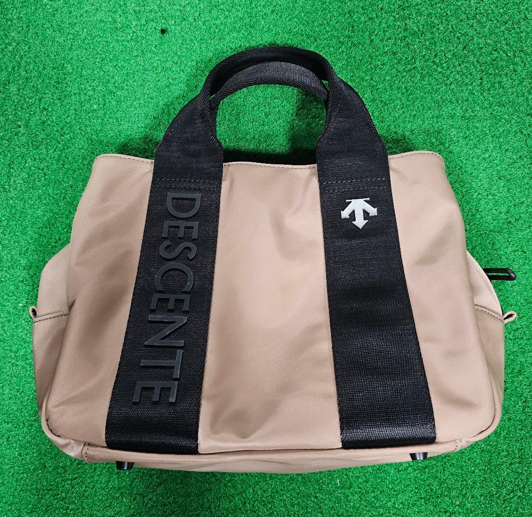 DESCENTE ベージュ ゴルフカートバッグ 最新モデル