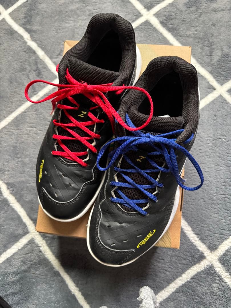 YONEX バドミントンシューズ パワークッション65Z ブラック　25.5㎝