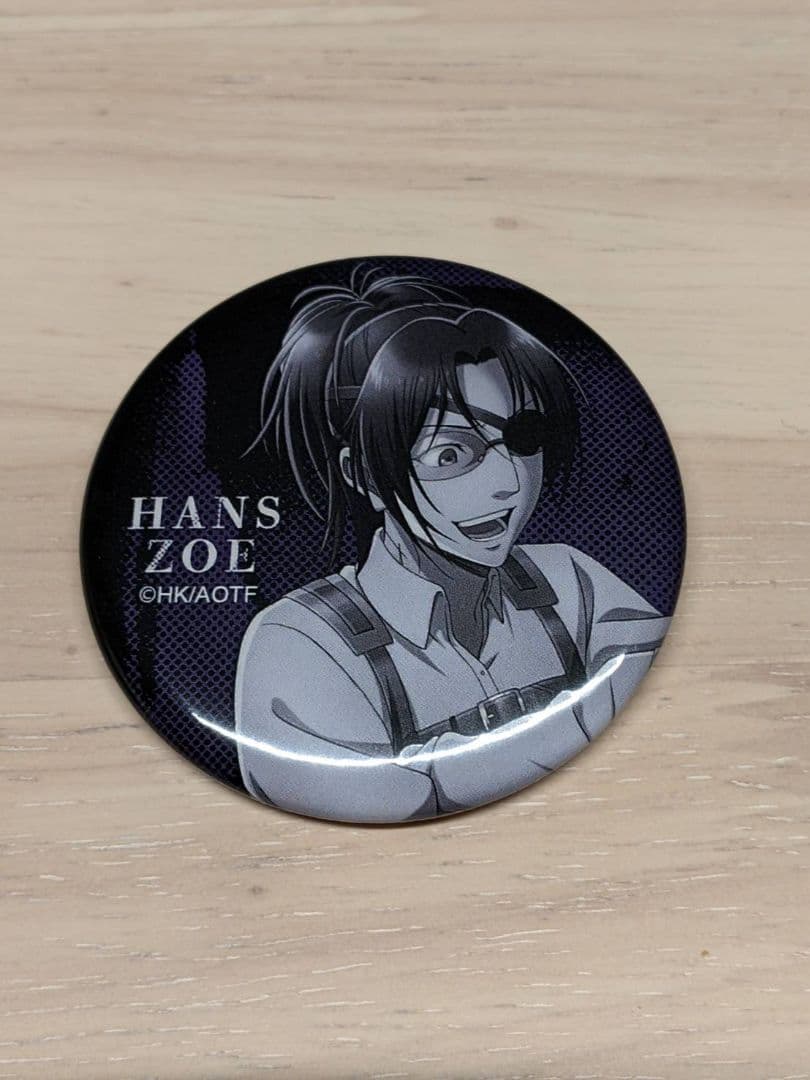 進撃の巨人 描き下ろし 缶バッジ ハンジ・ゾエ