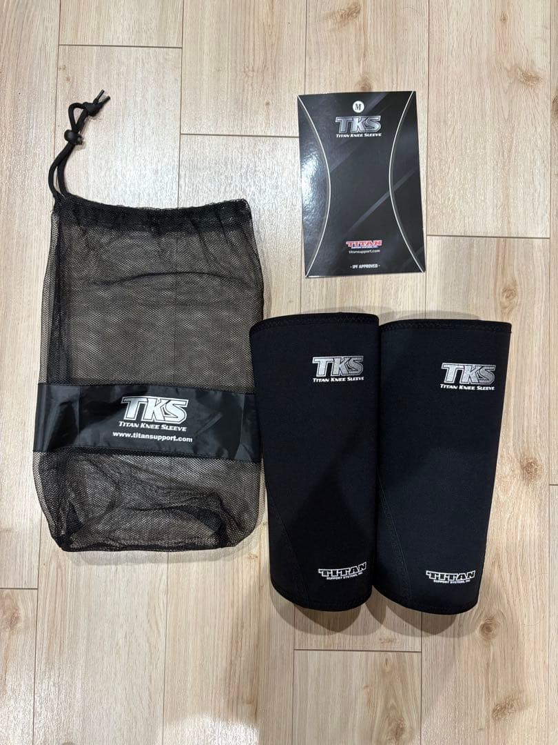 TKS Titan Knee Sleeves　Ｍサイズ