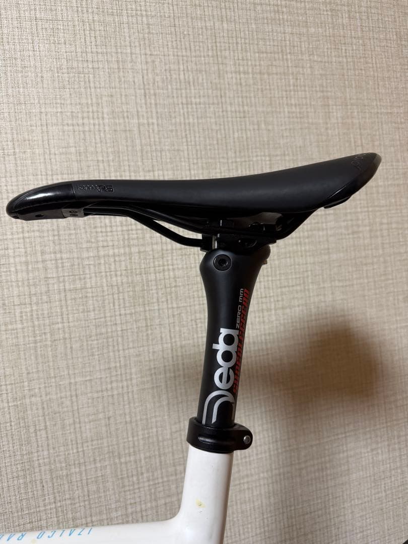 K　FOCUS IZALCO RACE