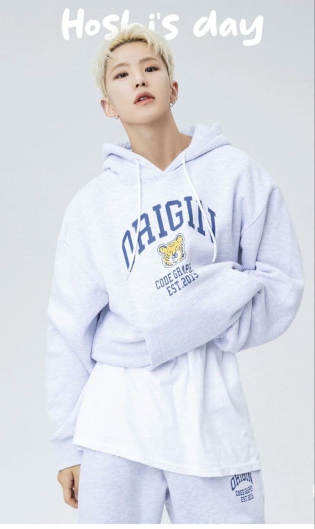 SEVENTEEN HOSHI 着用 CODE GRAPHY パーカー