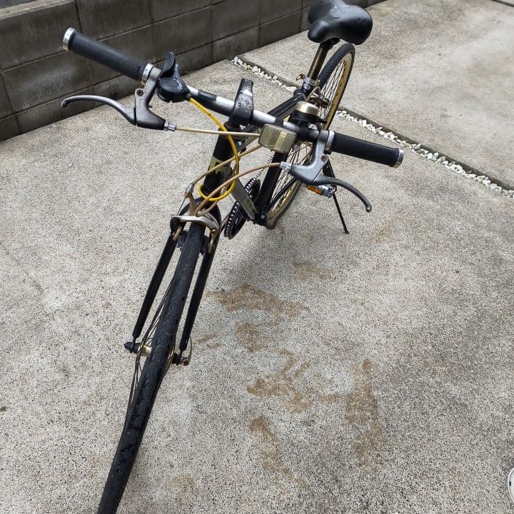 LIG MOVE クロスバイク 7段変速タイヤサイズ700×28C直接受け渡し可