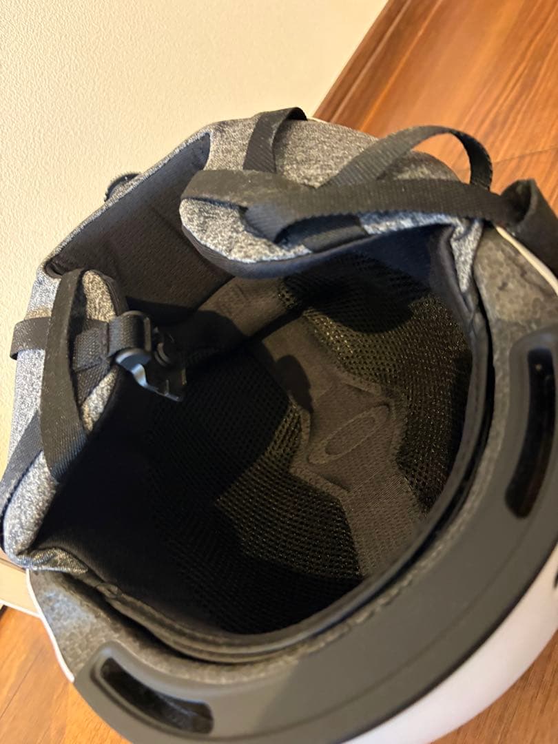 Oakley MOD1 ホワイト ヘルメット Mサイズ