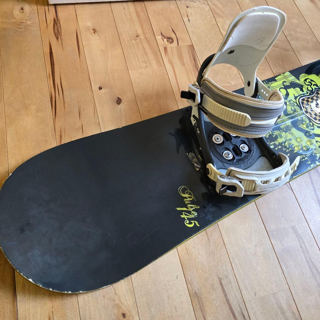 SALOMON サロモン　PULSE 145 バインディング付き　スノーボード