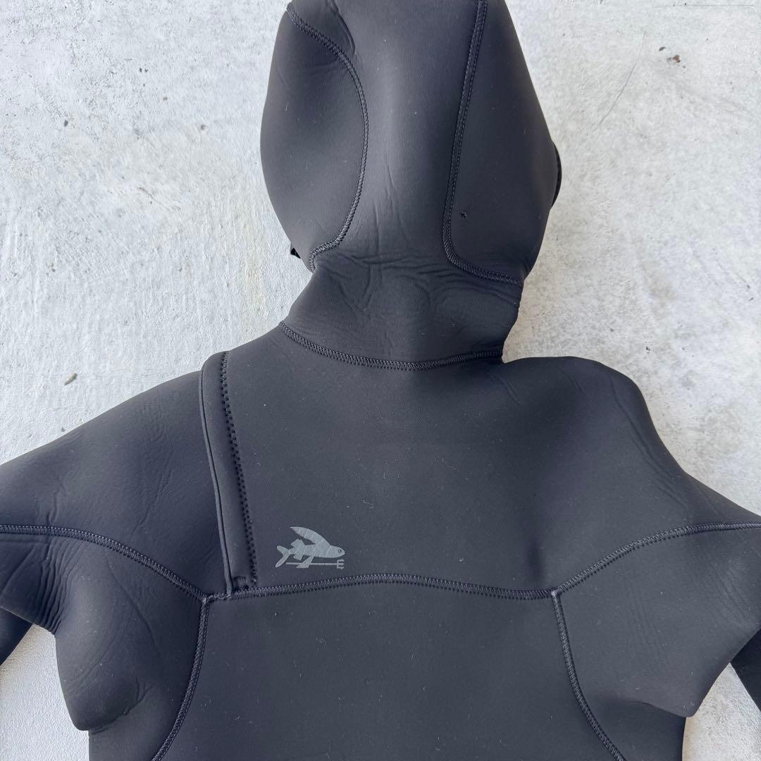 ワンシーズン使用　Patagonia R4セミドライウェットスーツ フルスーツ