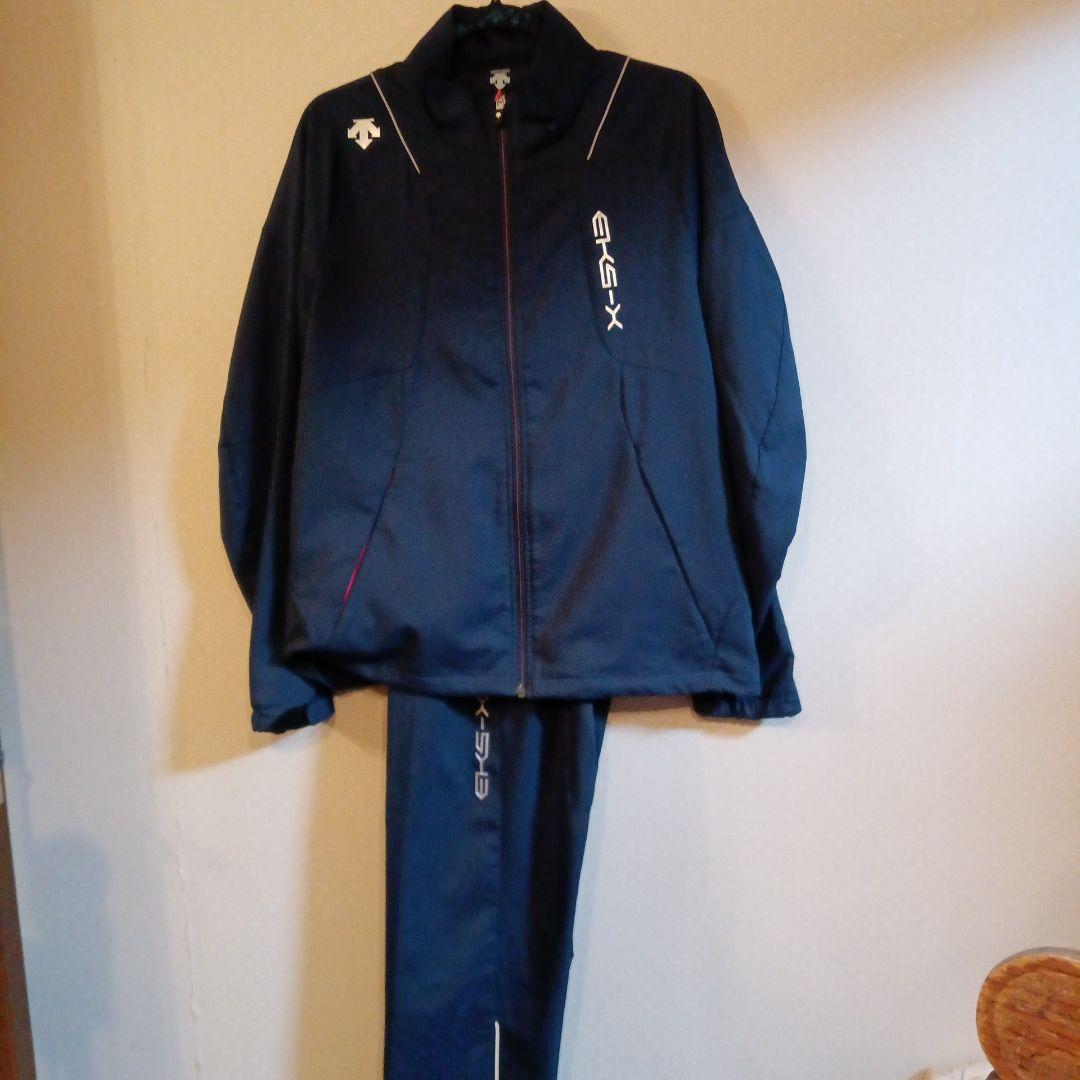 DESCENTEデサント　新品未使用☆ウインドブレーカー上下セット