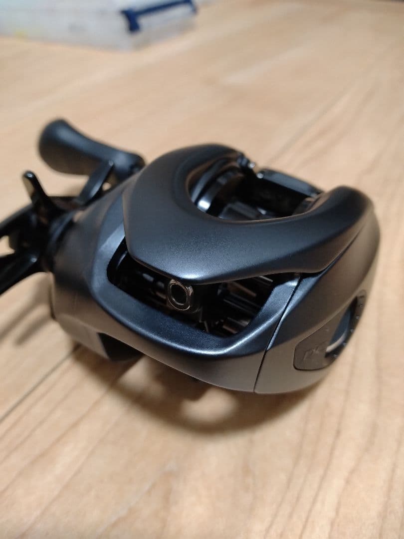 17 エクスセンスdc アンタレス メタニウム シーバス シマノ ベイトリール