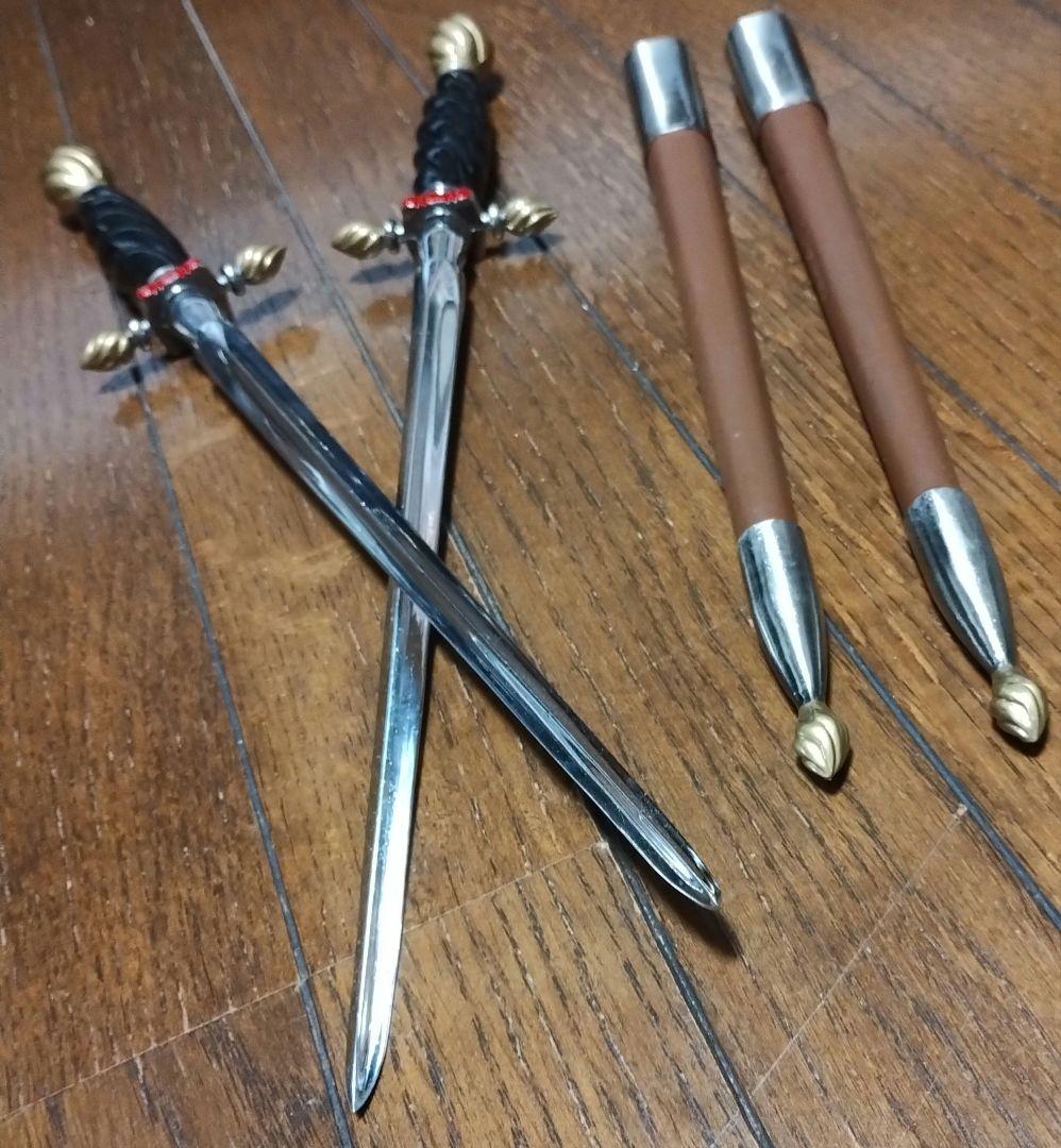 双刀　双剣　武具　模造刀　洋刀　コスプレ　希少　武術　アニメ　西洋剣　刀　ソード