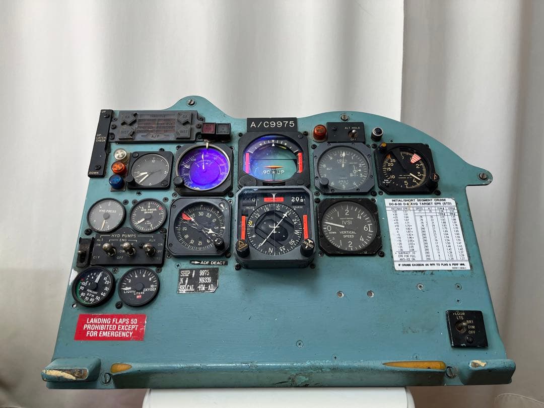 【希少】DC-9 計器板 コックピット 実装品 レジ番あり　航空