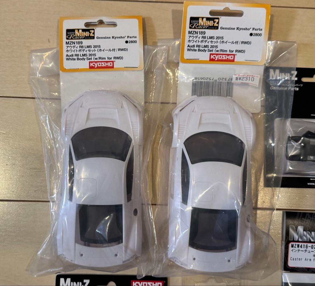 Kyosho Mini-Z アウディホワイトボディとパーツセット