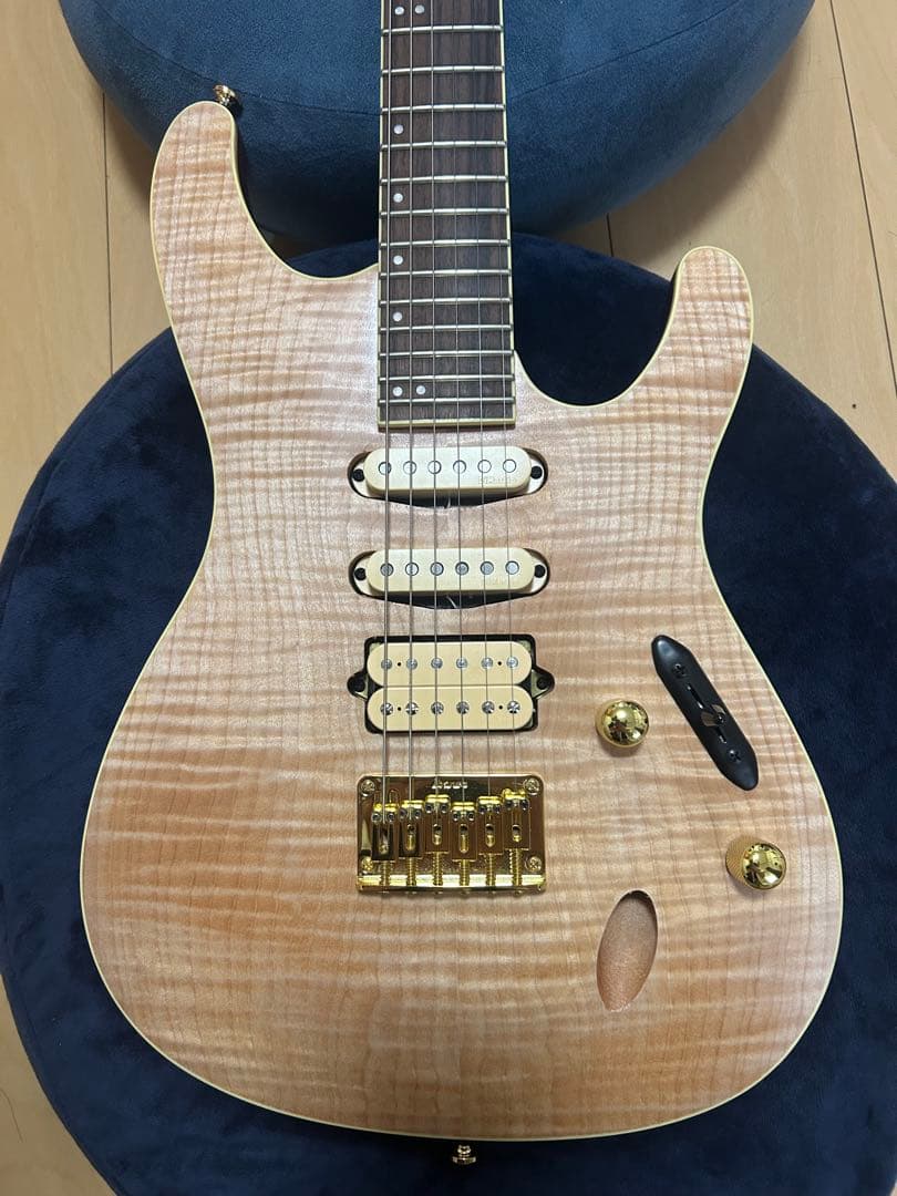 美品　Ibanez アイバニーズ　SEW761FM-NTF