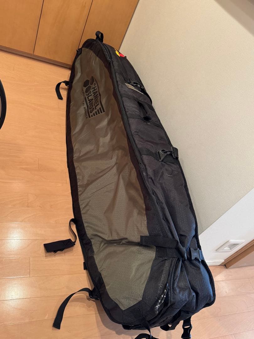 【じょん】　CHANNEL Sサーフボードケース　（手渡のみ）