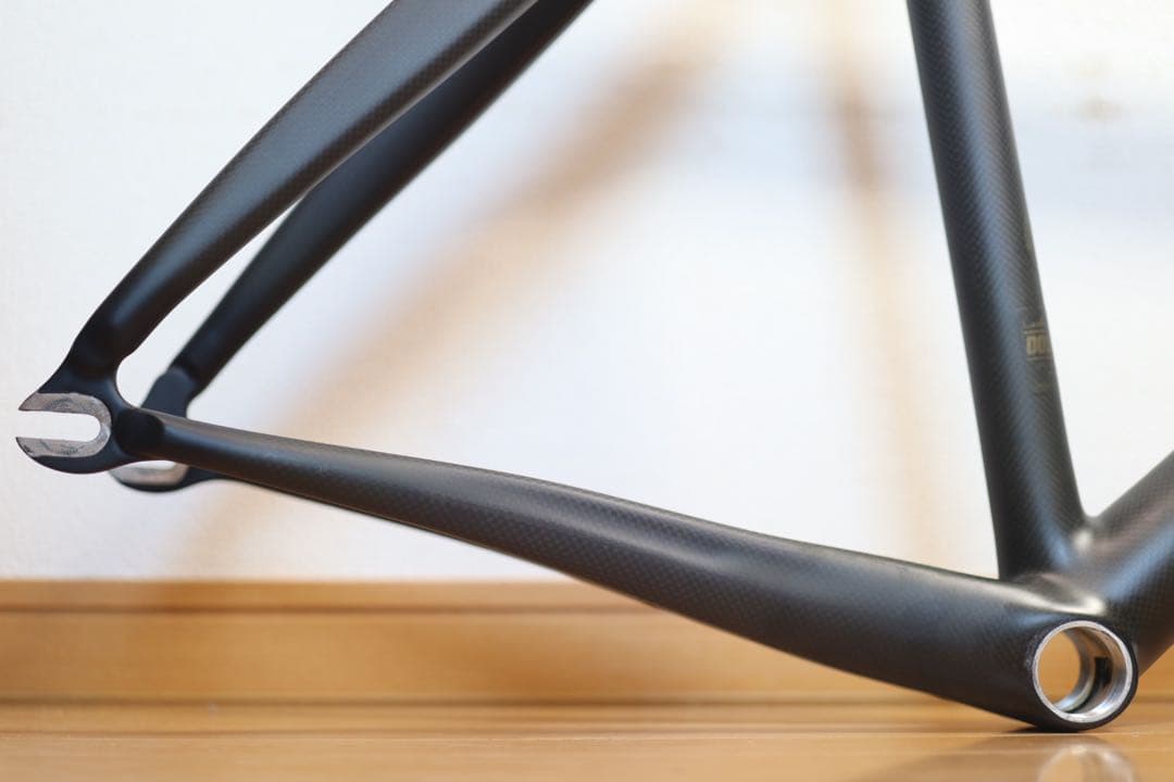 DOSNOVENTA TOKYO ドスノヴェンタ ピスト フレーム ブルーラグ