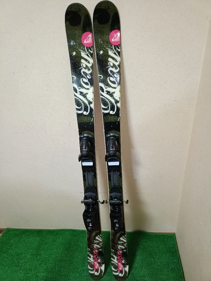 ROXY ロキシー ショートカービングスキー(140cm)＋ロキシービンディング