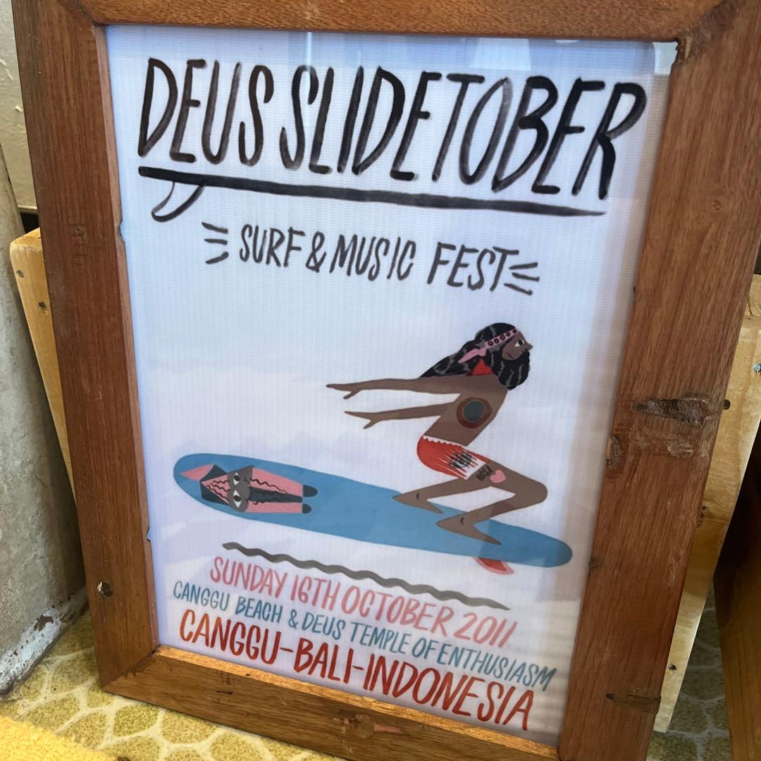 DEUS SLIDETOBER サーフィン・音楽祭 ポスター