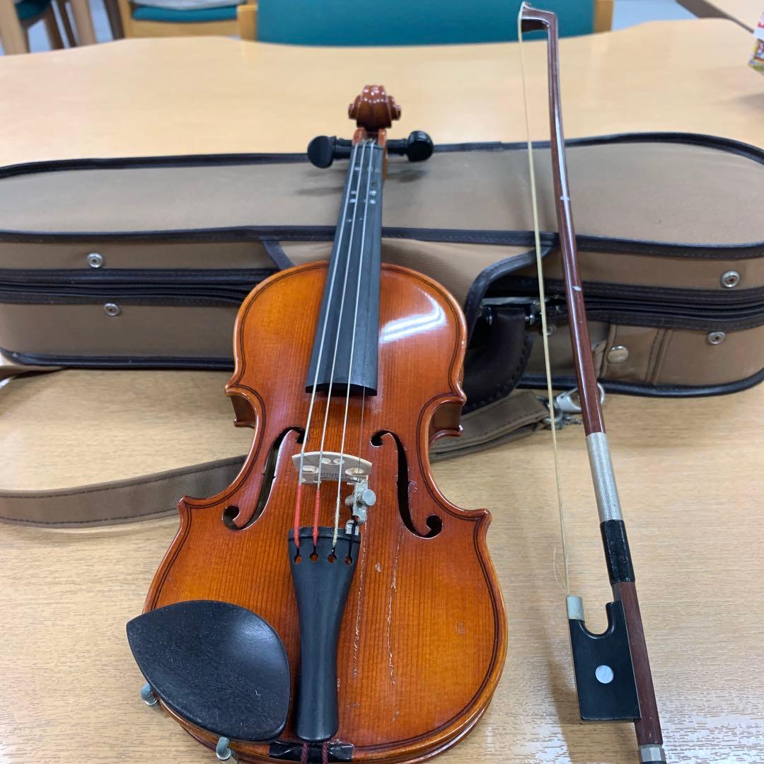 SUZUKIヴァイオリン 本体と弓・ケース付き