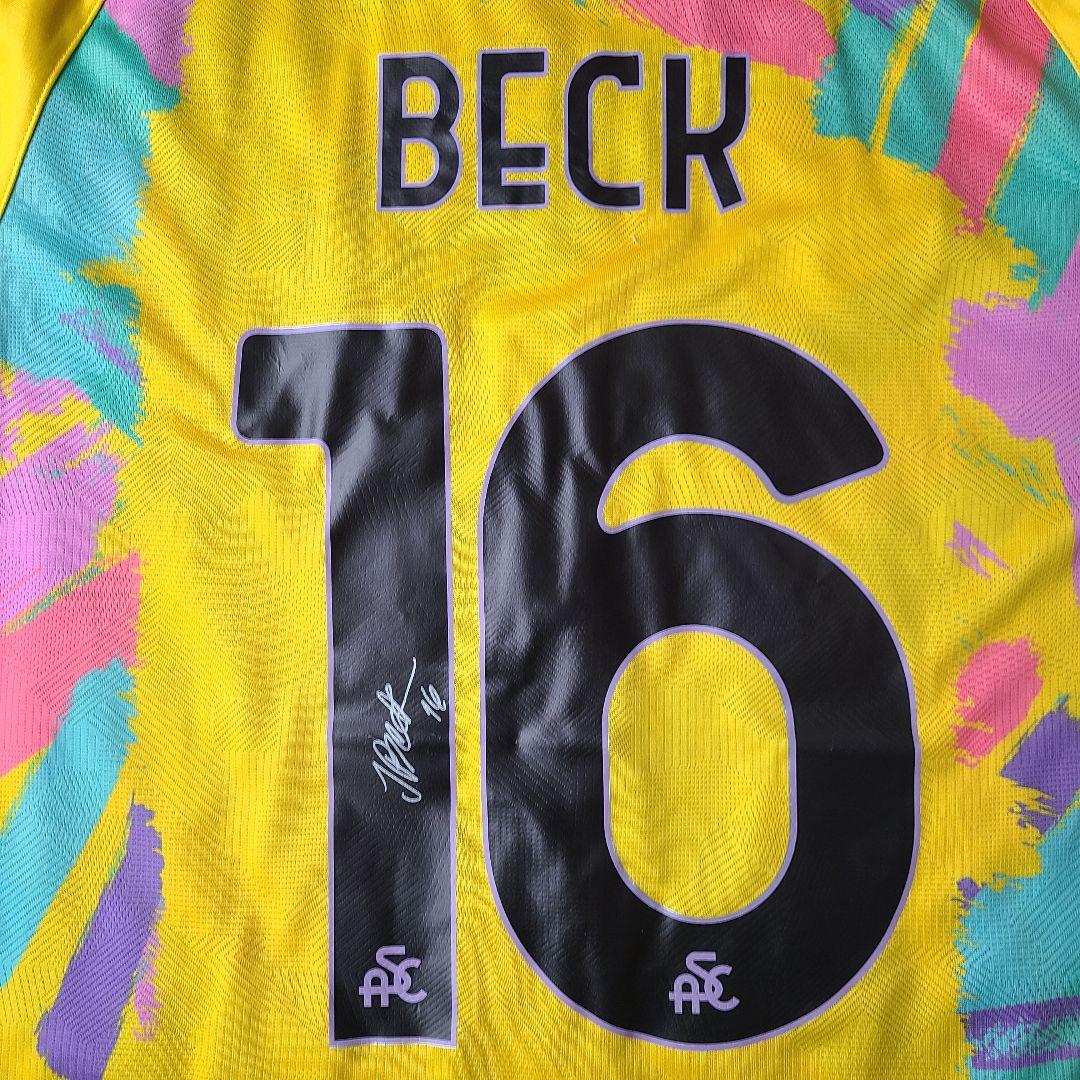 選手支給品サイン入り ジュリアス・ベック スペツィア・カルチョ サード