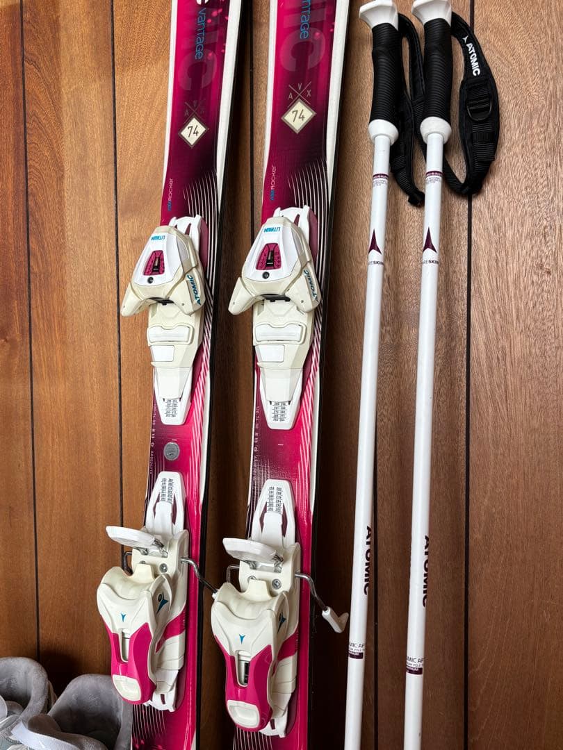 ATOMIC ガールズ　レディース　スキーセット　152cm