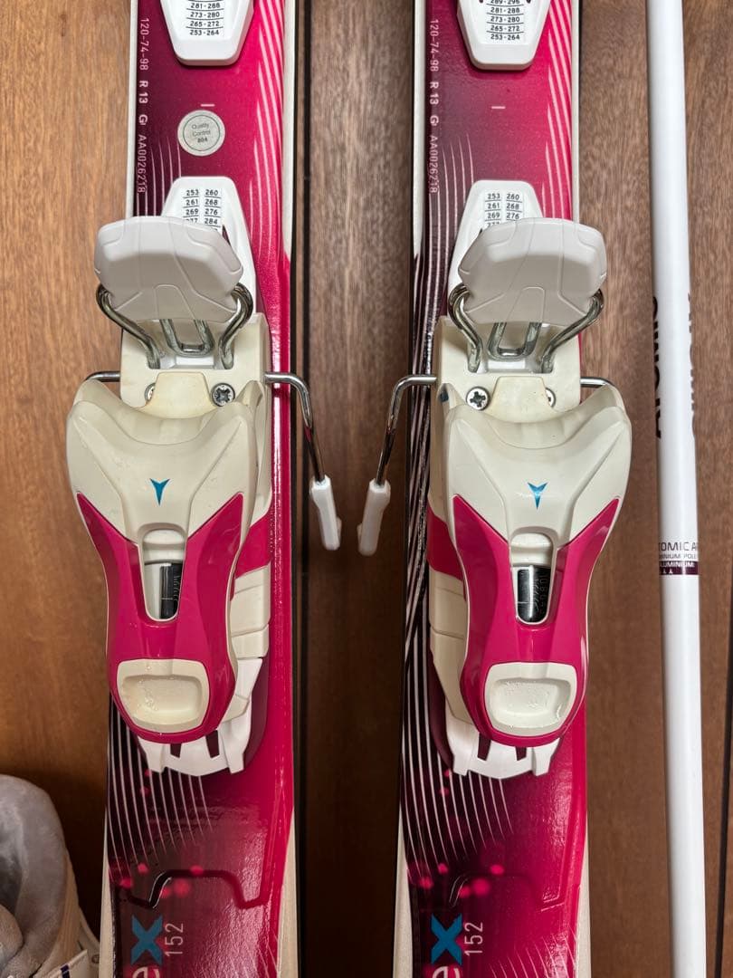 ATOMIC ガールズ　レディース　スキーセット　152cm