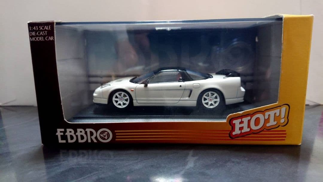 EBBRO NSX Type R ホワイト 1/43スケール