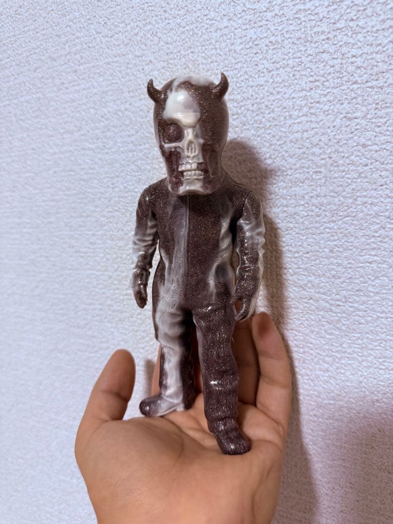 138% GLITTER 7-COLORS SKULLMAN フィギュア