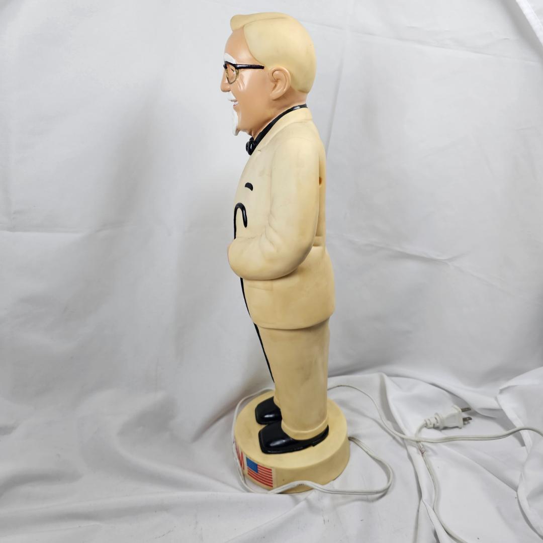 【激レア】ケンタッキー カーネルサンダース ランプ ライト点灯確認済み