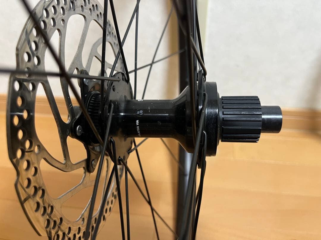 シマノ　ホイール　MTB用　29インチ　ローター付き