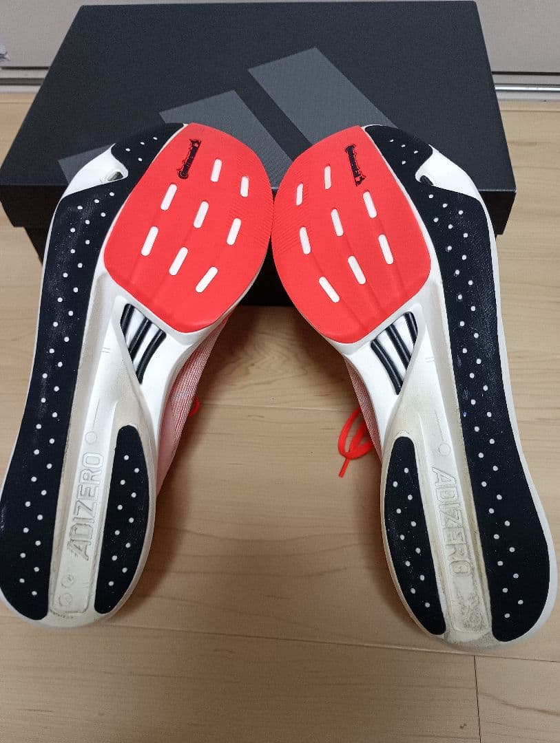 アディゼロ　タクミセン　10　27.5cm