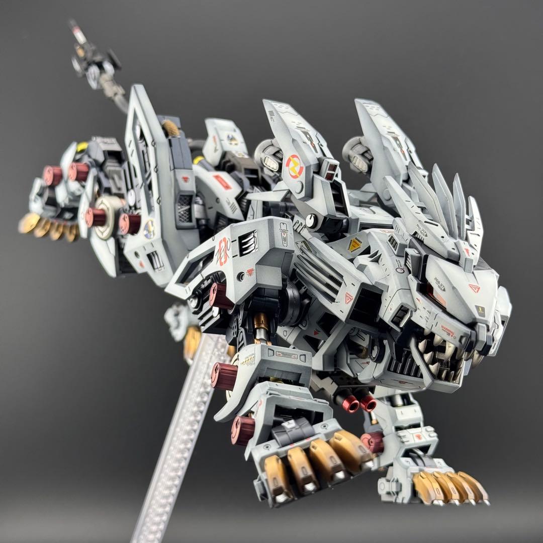 コトブキヤ HMM ゾイド ライガーゼロ 塗装済み完成品