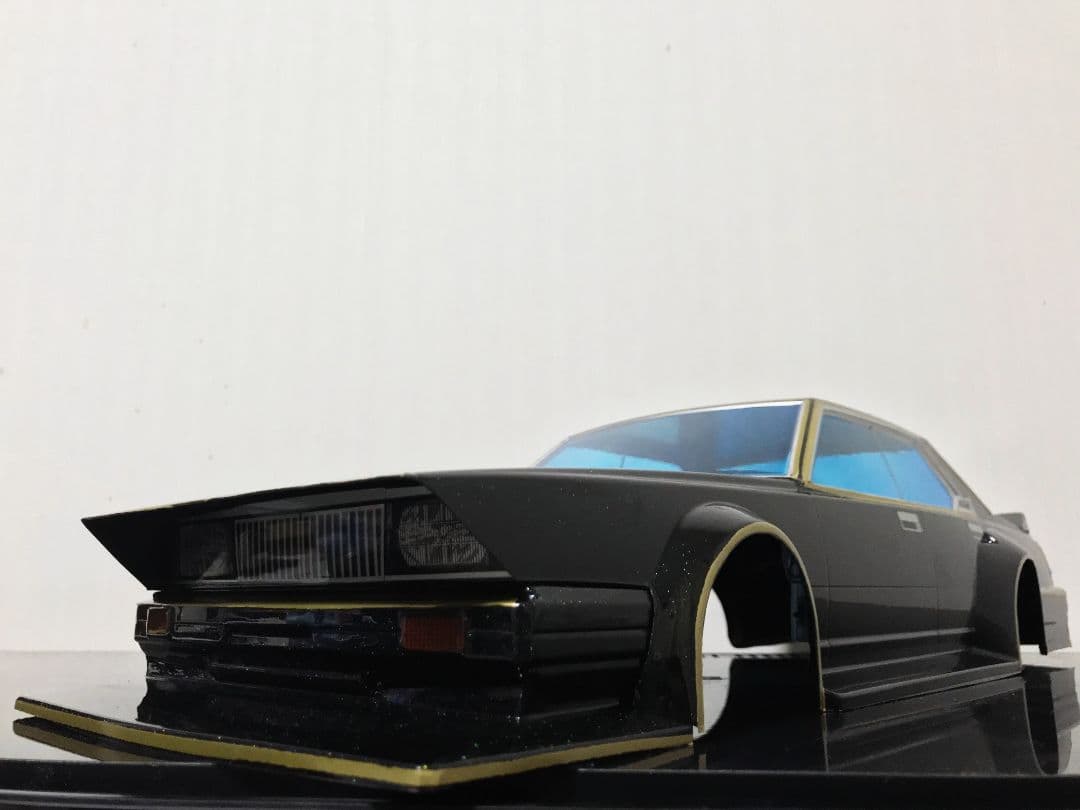 ラジコンボディ 1/10 430 セドリック ボディのみ