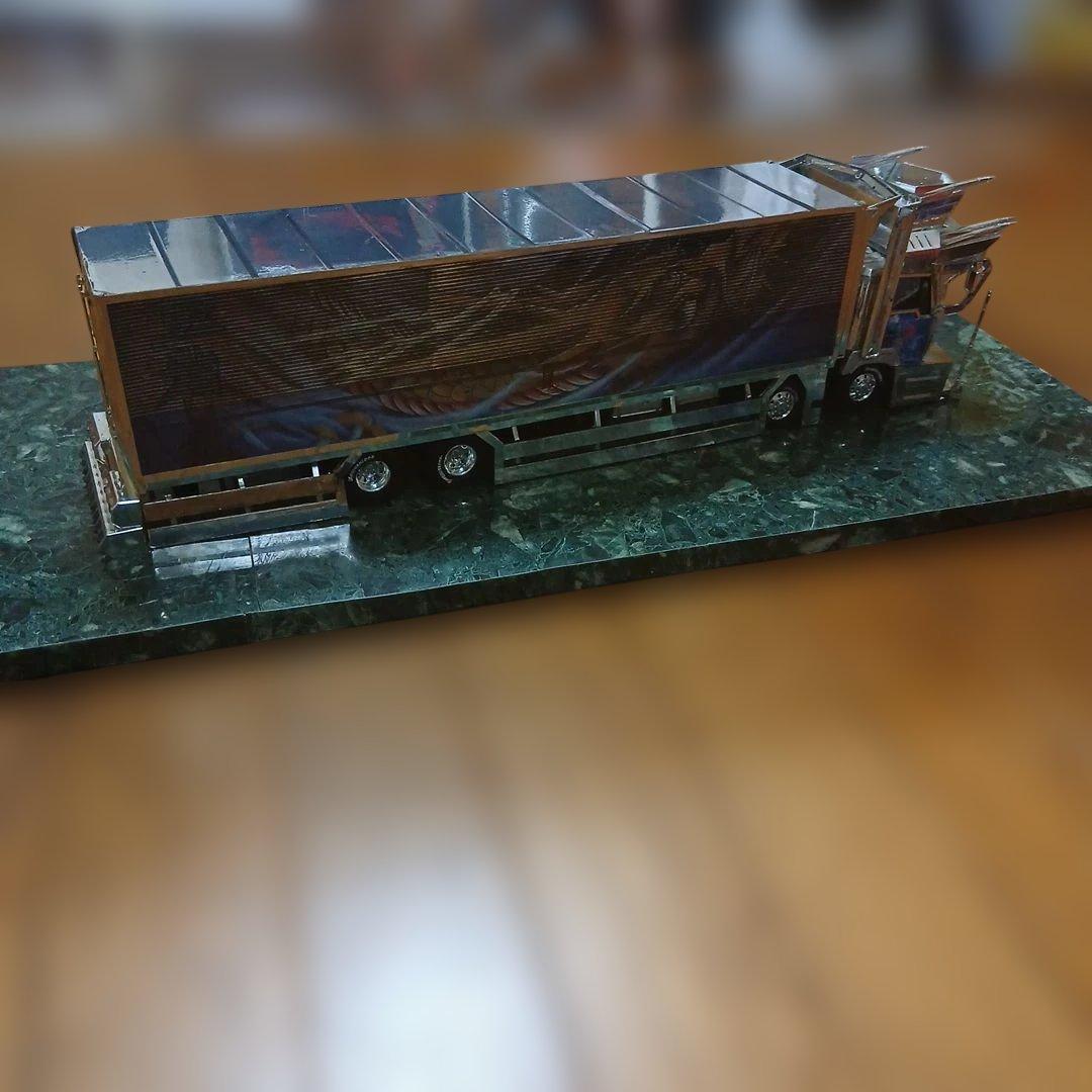 トラック野郎 デコトラ プラモデル完成品(ジャンク品)(ケース付き)全長50cm
