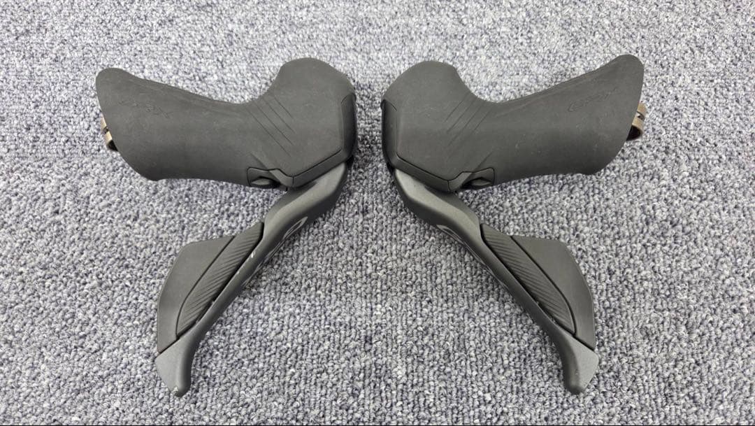 シマノ(SHIMANO)ST-RX825L.RレバーDi2/HYD2×12中古品