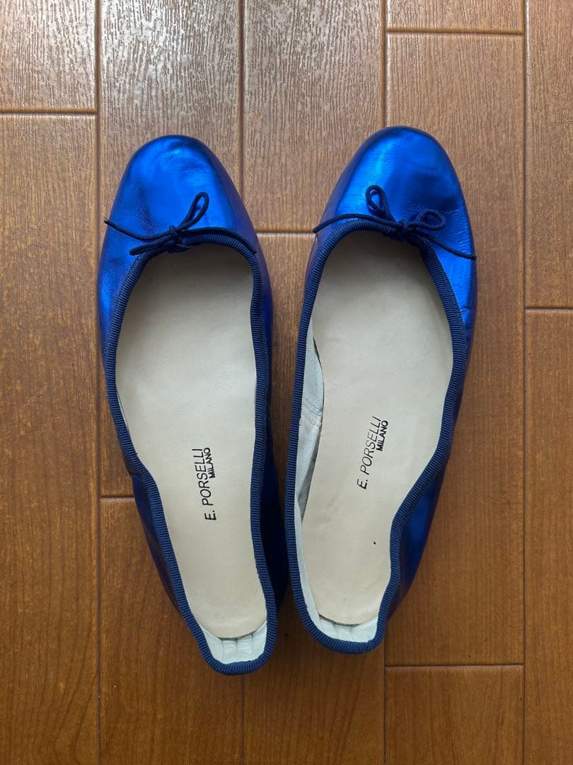 ポルセリ　38 青いリボン付きバレエシューズ