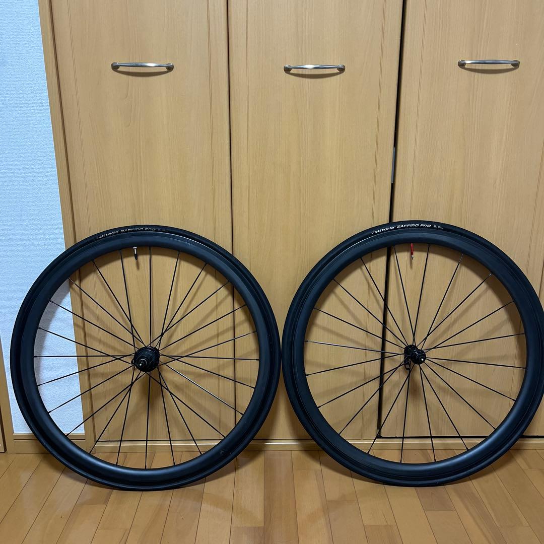 カーボンホイール 中華 軽量 ロードバイク リムブレーキ タイヤ チューブ付き