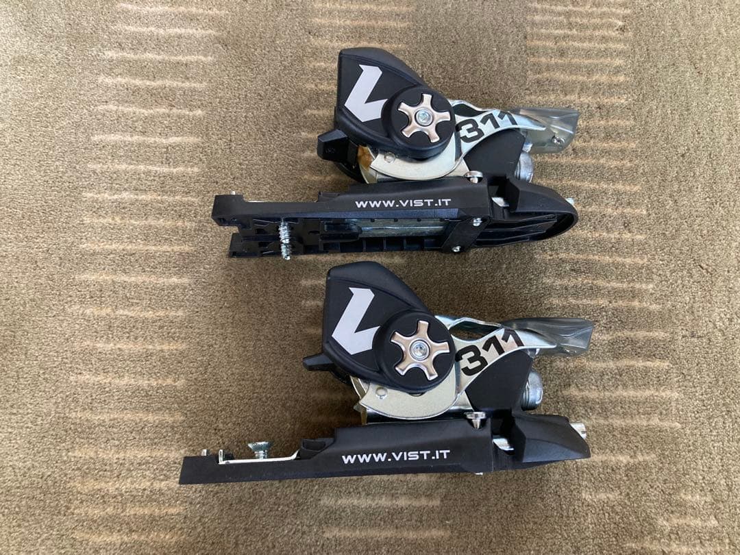 VIST ビスト　スキー ビンディング 金具 【未使用品】