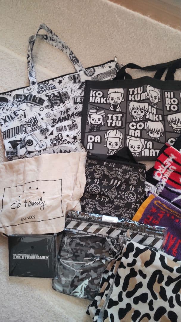 LDH 3JSBグッズDVD、CD多数！