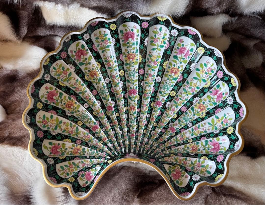 HEREND ヘレンド　西安の黒　41cm脚付き貝形大鉢シェルトレイ　マンダリン