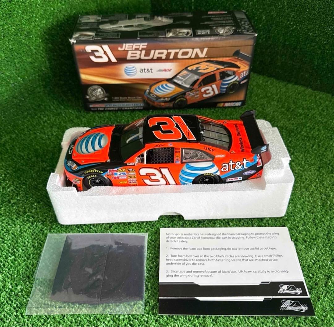 B006】1/24 ジェフ・バートン♯31 AT&Tレーシングカー NASCAR