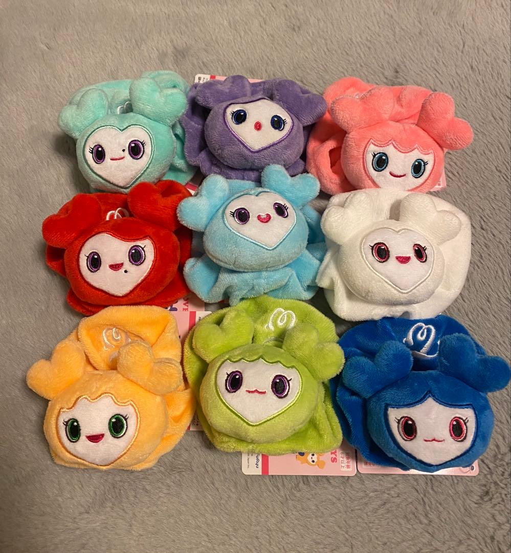 TWICE LOVELYSぴょこきゅんシュシュ