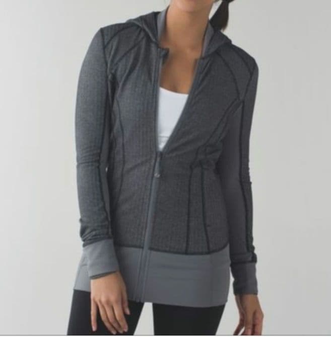 ルルレモン lululemon パーカー 2