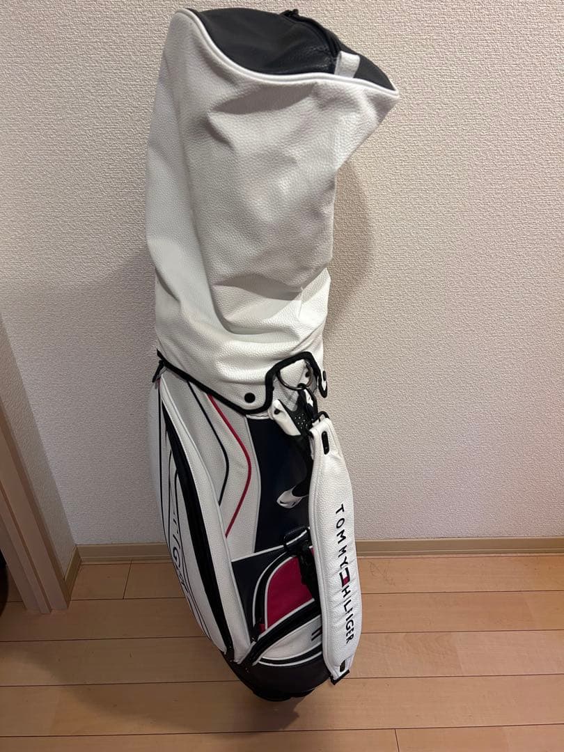 トミーヒルフィガー ゴルフバッグ　キャディバッグ