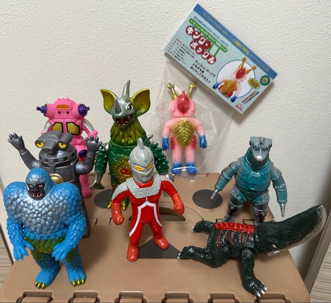 怪獣ソフビ色々