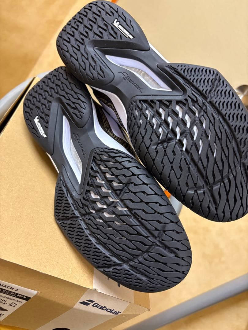 新品　Babolat JET MACH 3 テニスシューズ 26.5